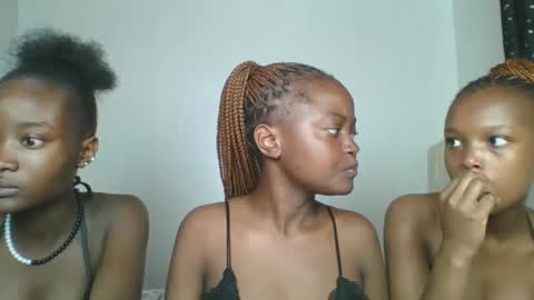 maira luv1 online show from January 7, 8:52 am