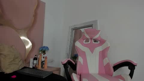 maite online show from October 29, 10:43 pm