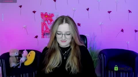 your dream  online show from May 22, 9:54 pm