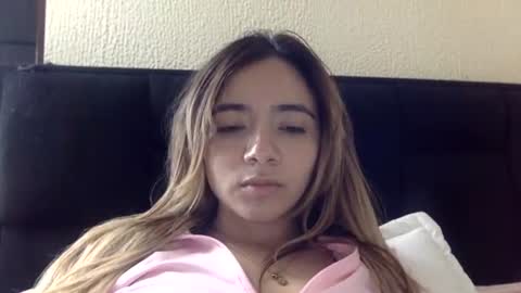 majo_gomezz online show from July 2, 3:44 am