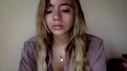 majo_gomezz online show from March 19, 10:47 pm