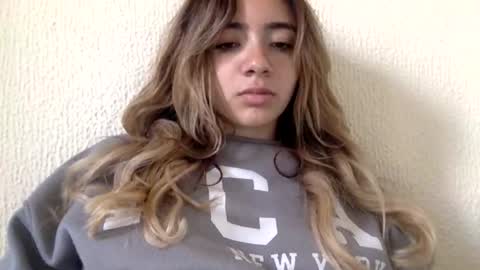 majo_gomezz online show from June 23, 3:07 pm