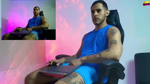 Snapshot of make_manson chatting on October 12, 7:27 pm Make online show from October 12, 7:27 pm