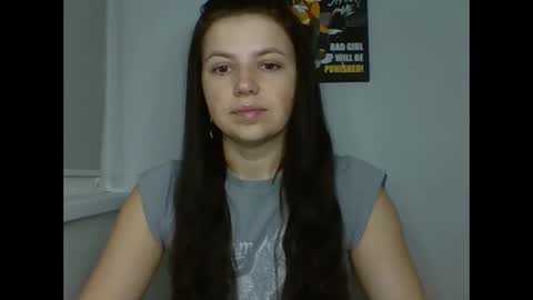 make_mesmile online show from February 25, 5:49 pm