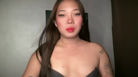 KEANA online show from May 18, 1:15 am