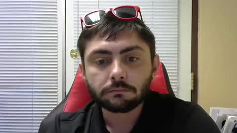 mako4eva online show from December 14, 12:17 am