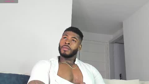 Makonnen online show from June 11, 2:33 am
