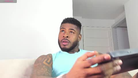 Makonnen online show from June 12, 5:06 am