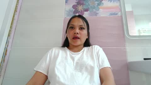 Maya online show from June 4, 2:34 pm