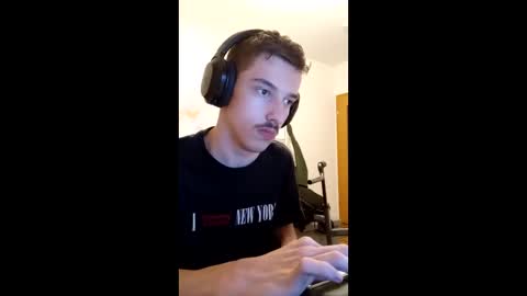male20y online show from May 18, 10:27 pm