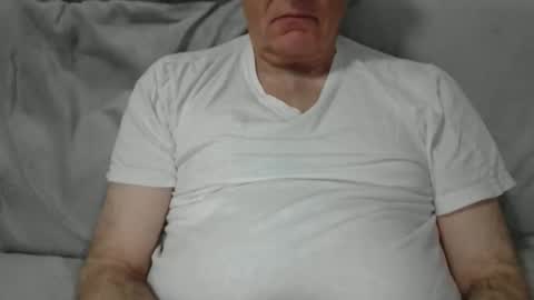 male_toy online show from March 25, 9:43 pm