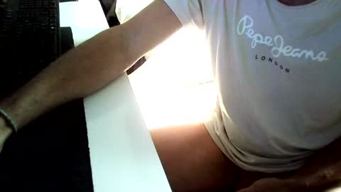 malebitch99999 online show from September 17, 11:46 am