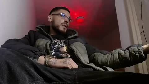 malek_xarx online show from July 31, 3:29 am