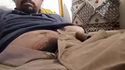 malenchanted online show from March 28, 1:29 am