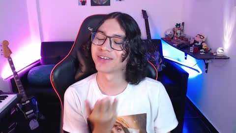 Malik  online show from March 10, 6:56 pm