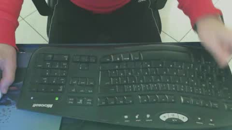 maly246 online show from February 17, 12:26 pm