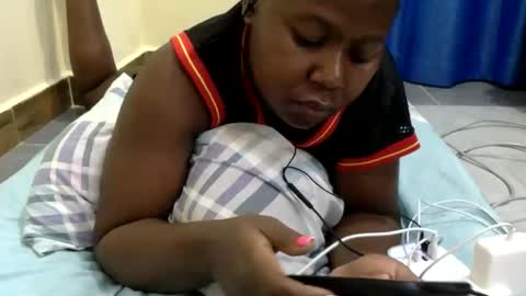 mamasita2023 online show from December 17, 7:04 am