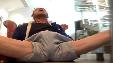 man38110 online show from February 26, 3:14 am