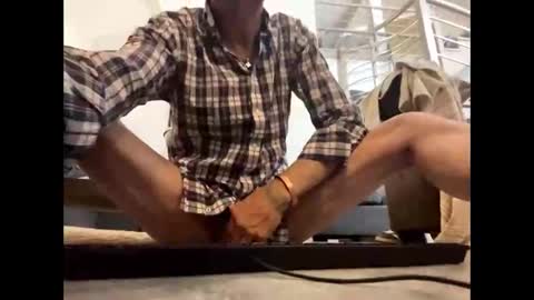 man38110 online show from May 26, 4:07 am
