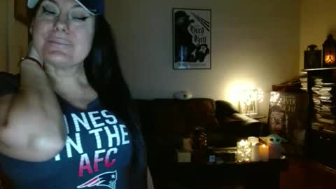 mandaloriangirlsfight online show from January 12, 9:22 pm