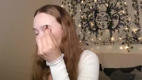 Snapshot of mandymilson chatting on October 18, 6:12 pm Mandy online show from October 18, 6:12 pm