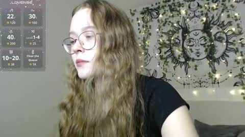 Snapshot of mandymilson chatting on September 25, 7:10 pm Mandy online show from September 25, 7:10 pm