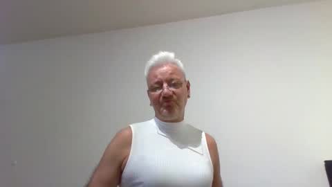 mandywinger online show from December 6, 5:28 pm