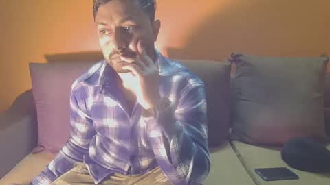Snapshot of manees1122 chatting on January 19, 7:04 pm Roshan online show from January 19, 7:04 pm