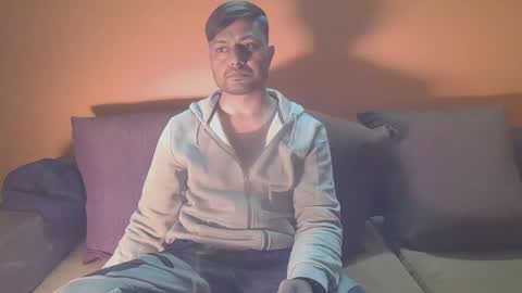 Snapshot of manees1122 chatting on January 13, 7:53 pm Roshan online show from January 13, 7:53 pm