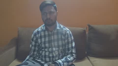 Snapshot of manees1122 chatting on February 4, 5:23 pm Roshan online show from February 4, 5:23 pm