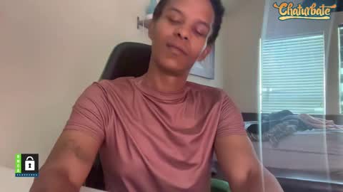 mantismillie online show from September 25, 8:49 pm