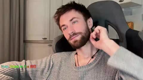 Manussa and Edward online show from February 7, 2:47 am