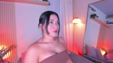 Mara  online show from July 21, 7:05 pm