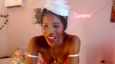 Snapshot of mara_summer chatting on October 17, 1:59 pm Mara 3 online show from October 17, 1:59 pm
