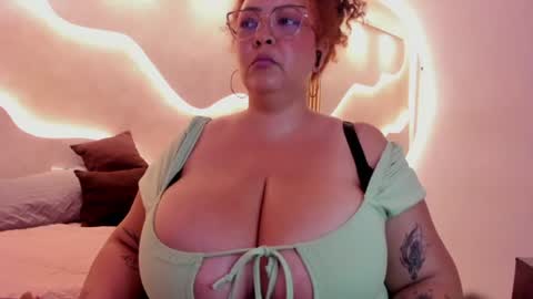 Mrs. Sweet online show from June 13, 2:33 am