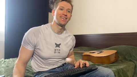 alex marvelxx online show from April 5, 7:27 am