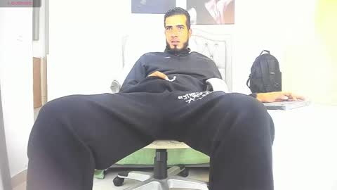 Marc Ruffalo online show from March 31, 11:43 am