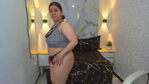 marcela_silva online show from November 25, 12:37 pm