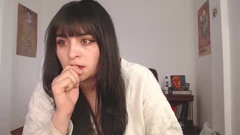 Snapshot of marceline_uu chatting on February 26, 8:15 pm M A R C I online show from February 26, 8:15 pm