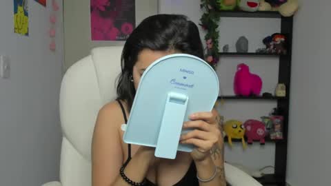 Marceline online show from April 22, 11:17 am