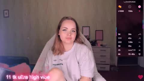 Sara online show from September 18, 3:49 pm