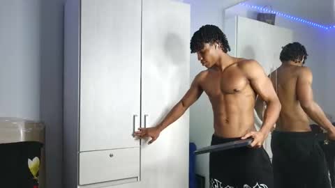 Snapshot of marcelo_dosantos77 chatting on September 30, 1:38 am MARCELO online show from September 30, 1:38 am