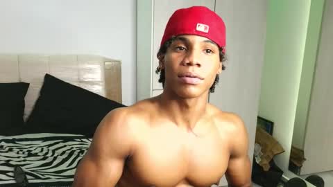 Snapshot of marcelo_dosantos77 chatting on October 13, 5:59 pm MARCELO online show from October 13, 5:59 pm