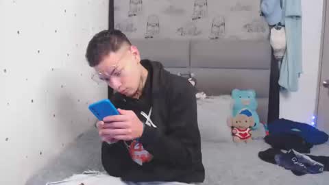 Snapshot of marcelo_m1lk chatting on October 17, 9:30 pm marcelo_m1lk online show from October 17, 9:30 pm