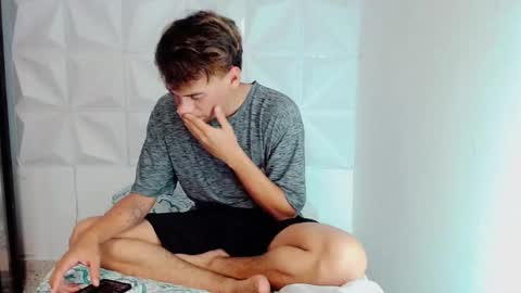marco_jrs online show from December 8, 12:35 am