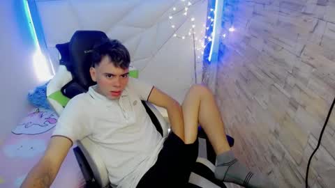 marco_jrs online show from January 7, 12:52 pm