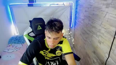 marco_jrs online show from January 8, 6:41 pm