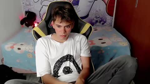 marco_jrs online show from December 29, 4:19 pm