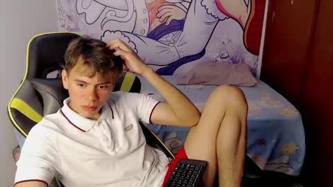marco_jrs online show from December 26, 12:27 pm