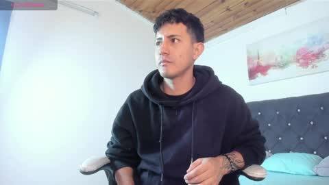 marcos_vieyra online show from June 8, 6:42 pm